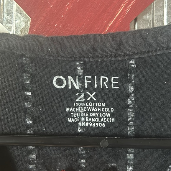 Stripped Cotten jersey with black and white - Picture 2 of 5